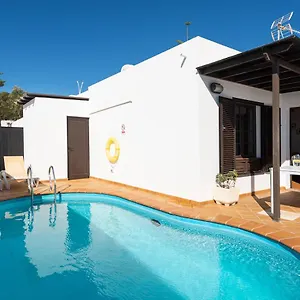 Princesa Guacimara Piscina Climatizada Y Bbq , Tías España